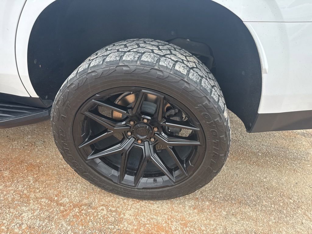 Used 2023 Chevrolet Tahoe RST RWD image 21