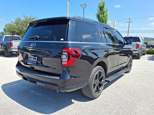 Certified 2023 Ford Expedition Limited AWD/4WD image 10