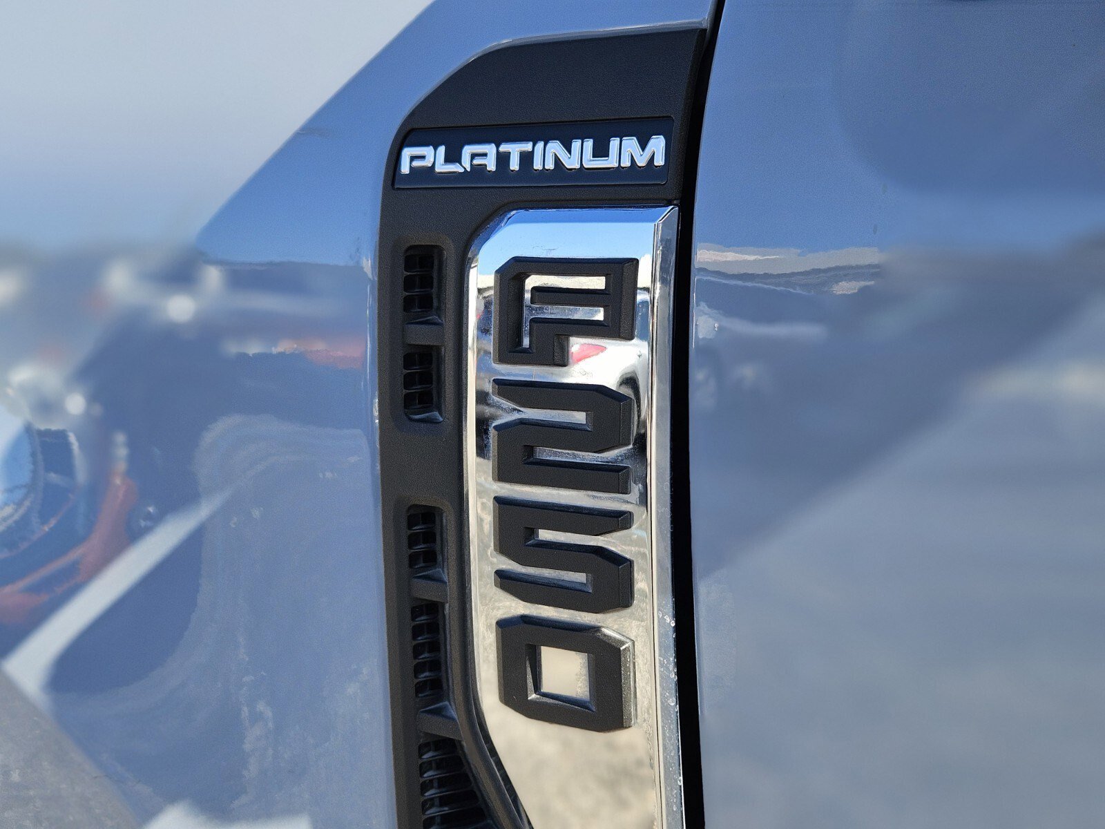 Certified 2024 Ford F250 Platinum w/ FX4 Off-Road Package image 11