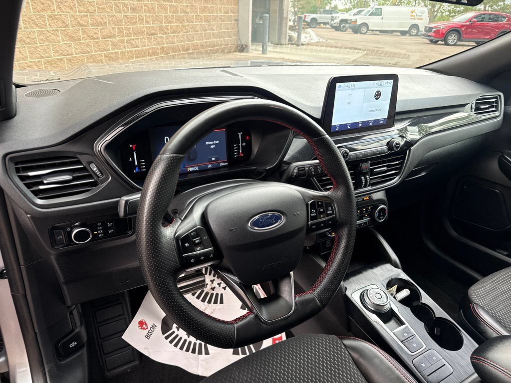Certified 2024 Ford Escape ST-Line AWD/4WD image 13