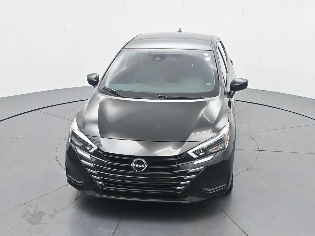 Used 2025 Nissan Versa SV FWD image 29