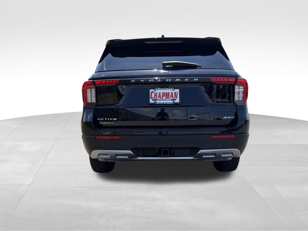 Certified 2025 Ford Explorer Active w/ Active Comfort Package AWD/4WD image 6