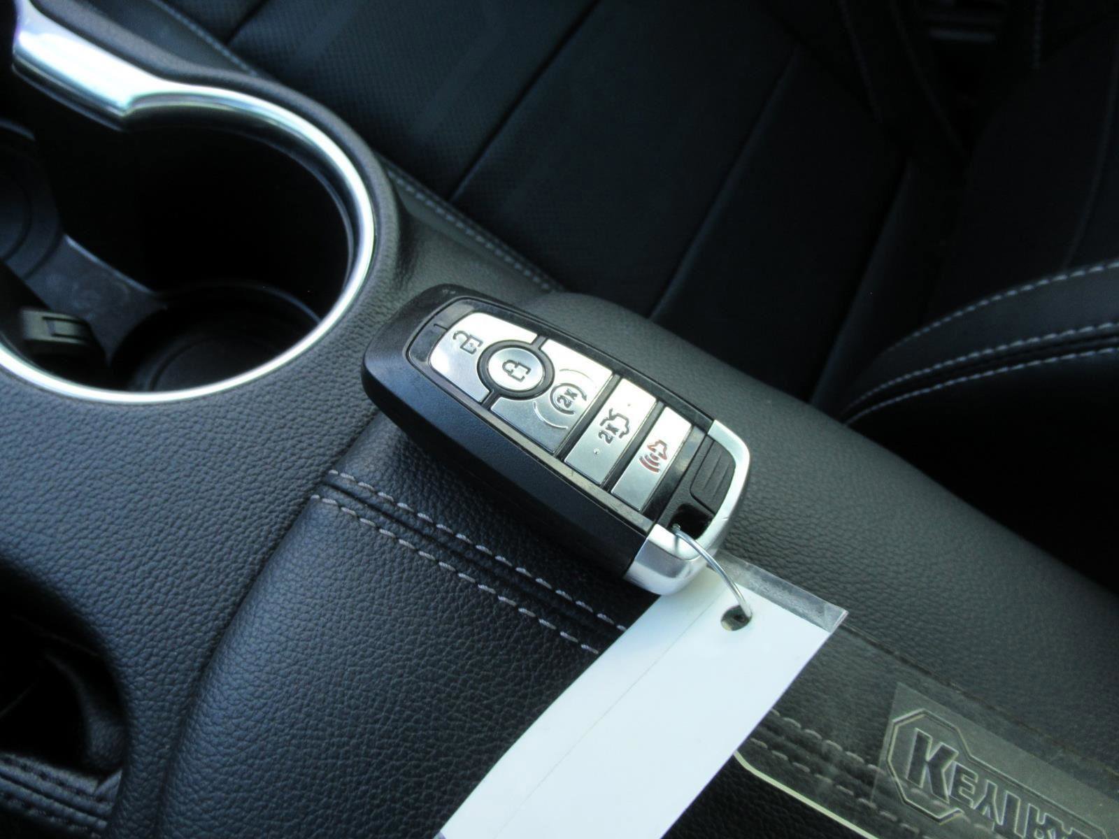 Certified 2019 Ford Mustang GT Premium w/ Equipment Group 401A image 31