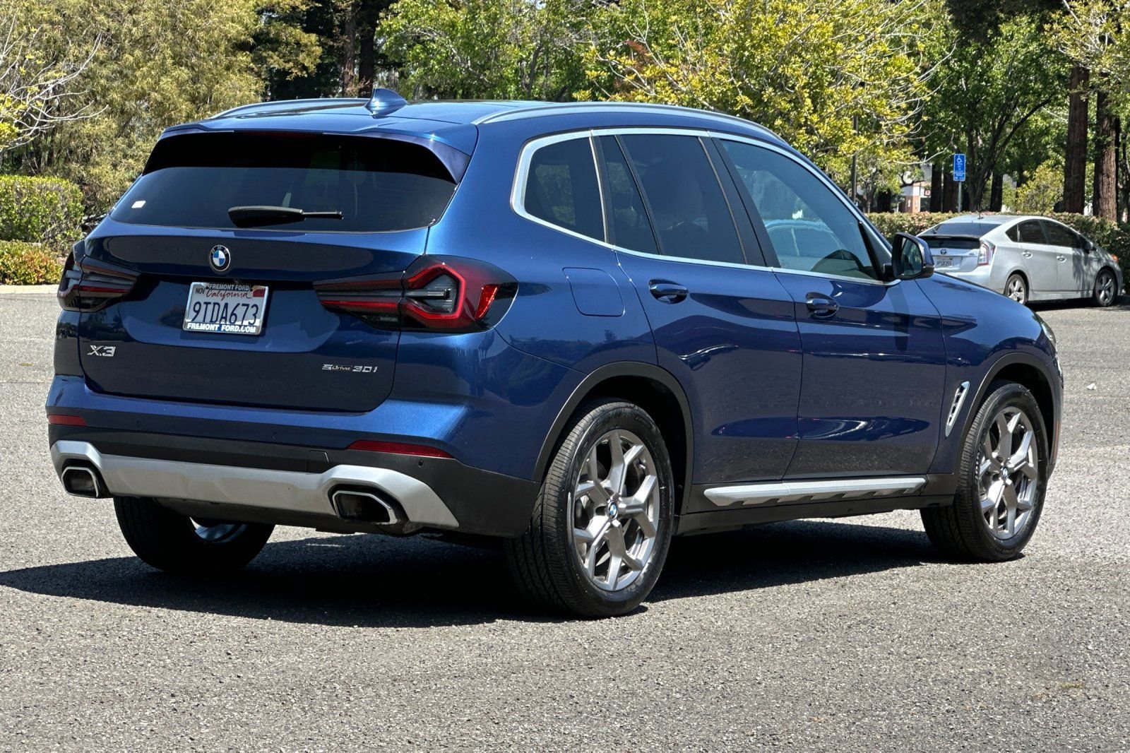 Used 2022 BMW X3 sDrive30i w/ Convenience Package RWD image 3