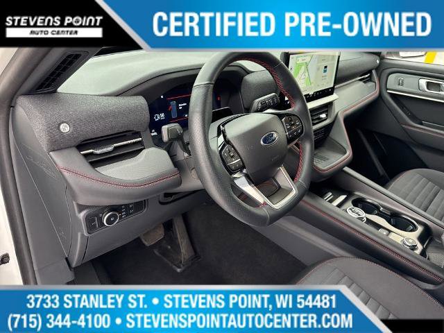 Certified 2025 Ford Explorer ST-Line w/ Premium Package image 18