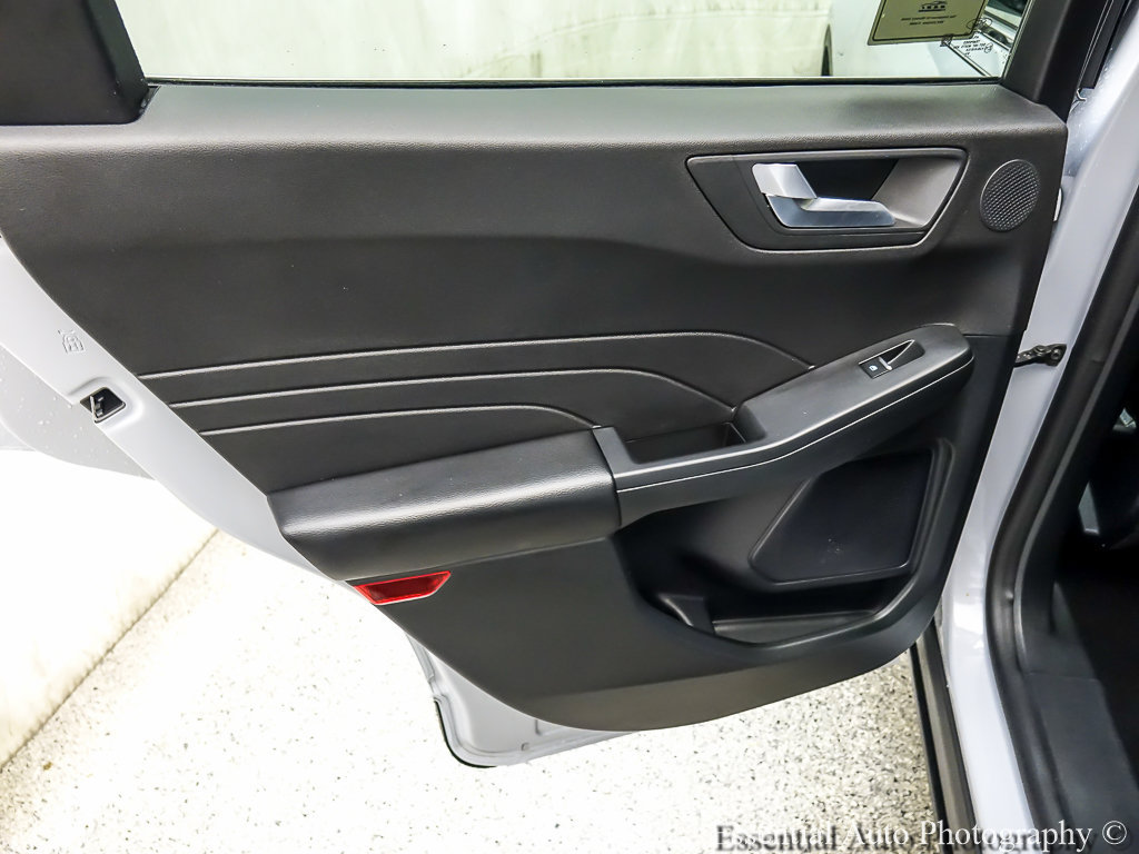 Certified 2025 Ford Escape SE w/ PHEV Premium Package FWD image 20