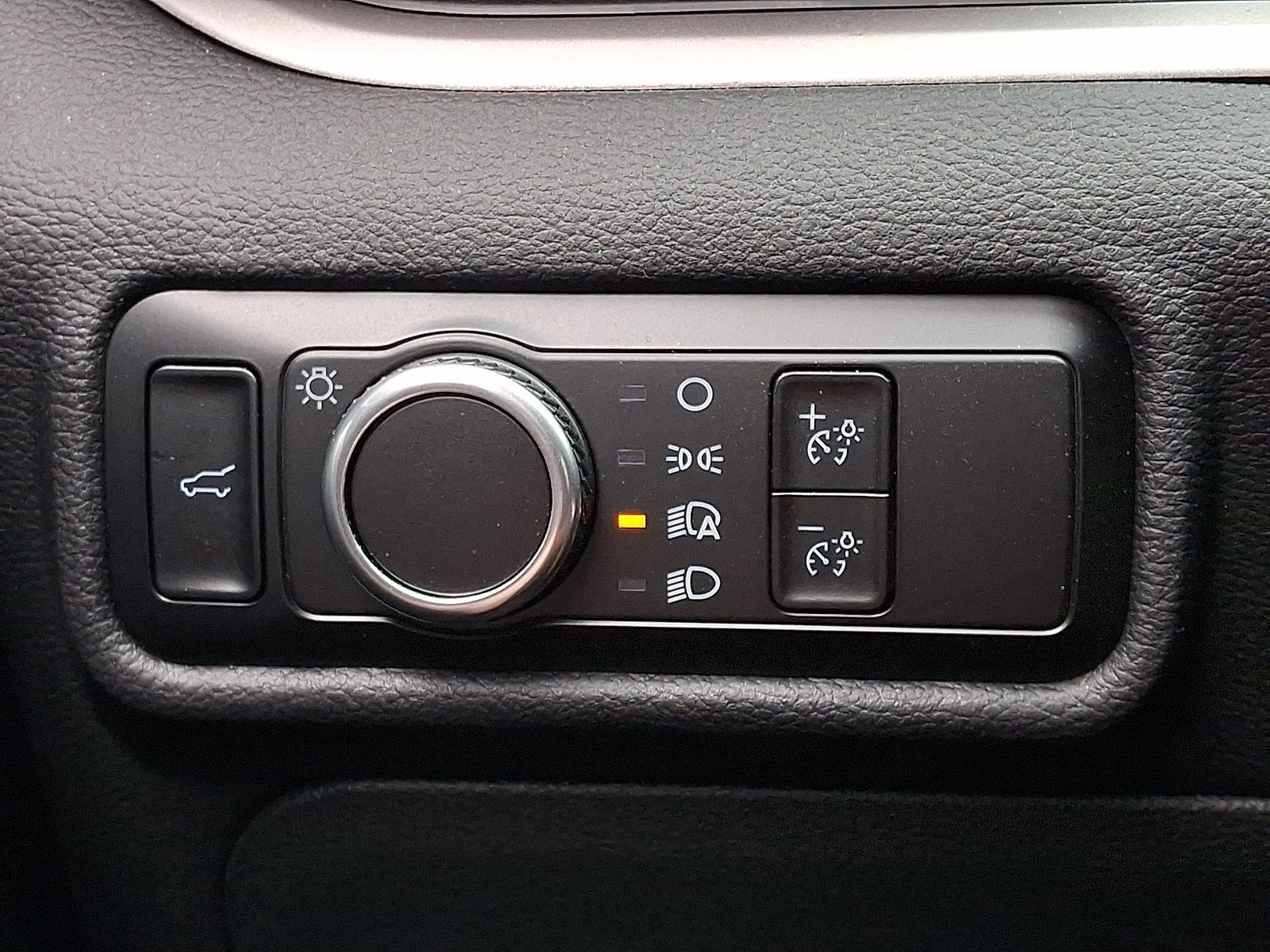 Certified 2023 Ford Explorer XLT AWD/4WD image 26