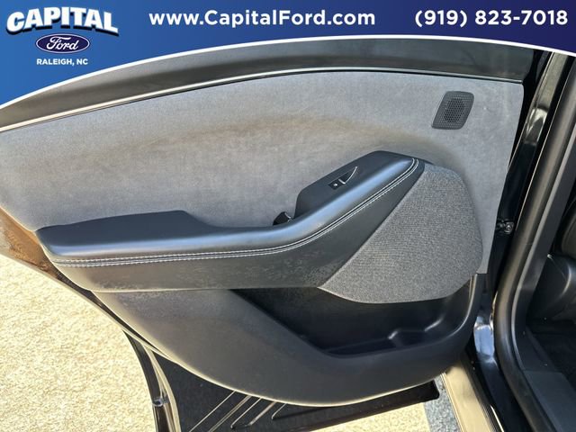 Certified 2025 Ford Mustang Mach-E GT w/ Bronze Appearance Package image 17