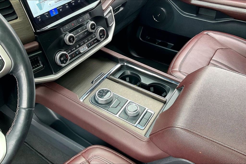 Certified 2024 Ford Expedition Limited image 16