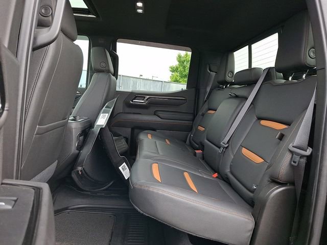 Used 2022 GMC Sierra 1500 AT4 w/ AT4 Premium Package AWD/4WD image 10