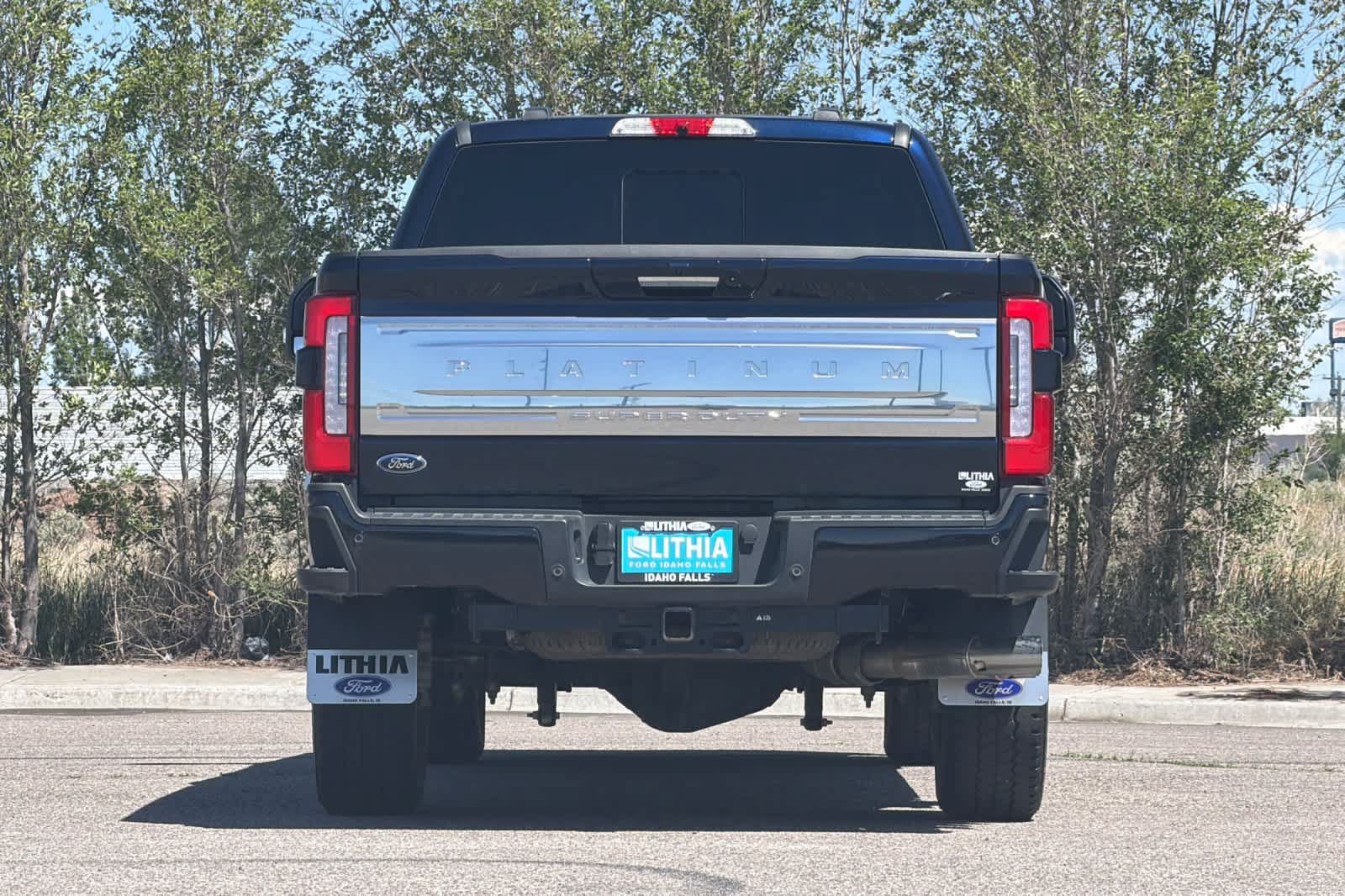Certified 2024 Ford F350 Platinum AWD/4WD image 7