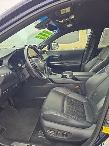 Used 2021 Toyota Venza XLE image 7