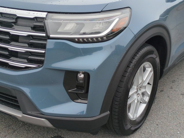 Certified 2026 Ford Explorer Active w/ Active Comfort Package RWD image 10