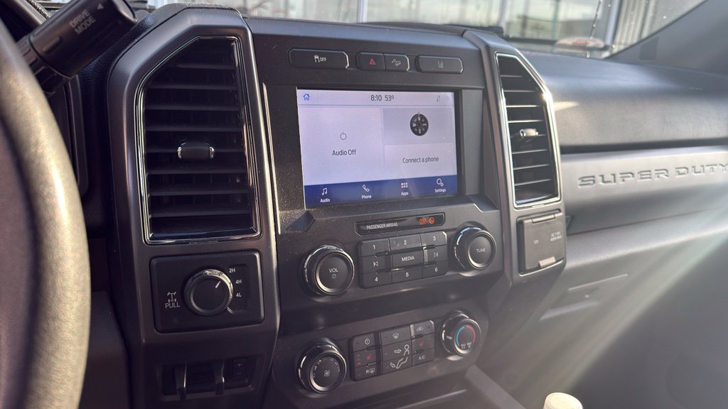 Certified 2020 Ford F250 XLT w/ XLT Premium Package AWD/4WD image 13