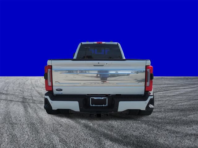 Certified 2025 Ford F350 Platinum w/ Platinum Plus Package AWD/4WD image 5