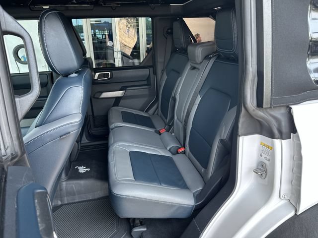 Certified 2021 Ford Bronco Outer Banks w/ Sasquatch Package AWD/4WD image 22
