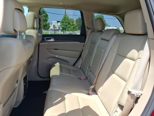 Used 2020 Jeep Grand Cherokee Limited RWD image 19