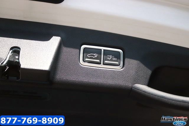 Used 2025 Kia Sorento SX FWD image 16
