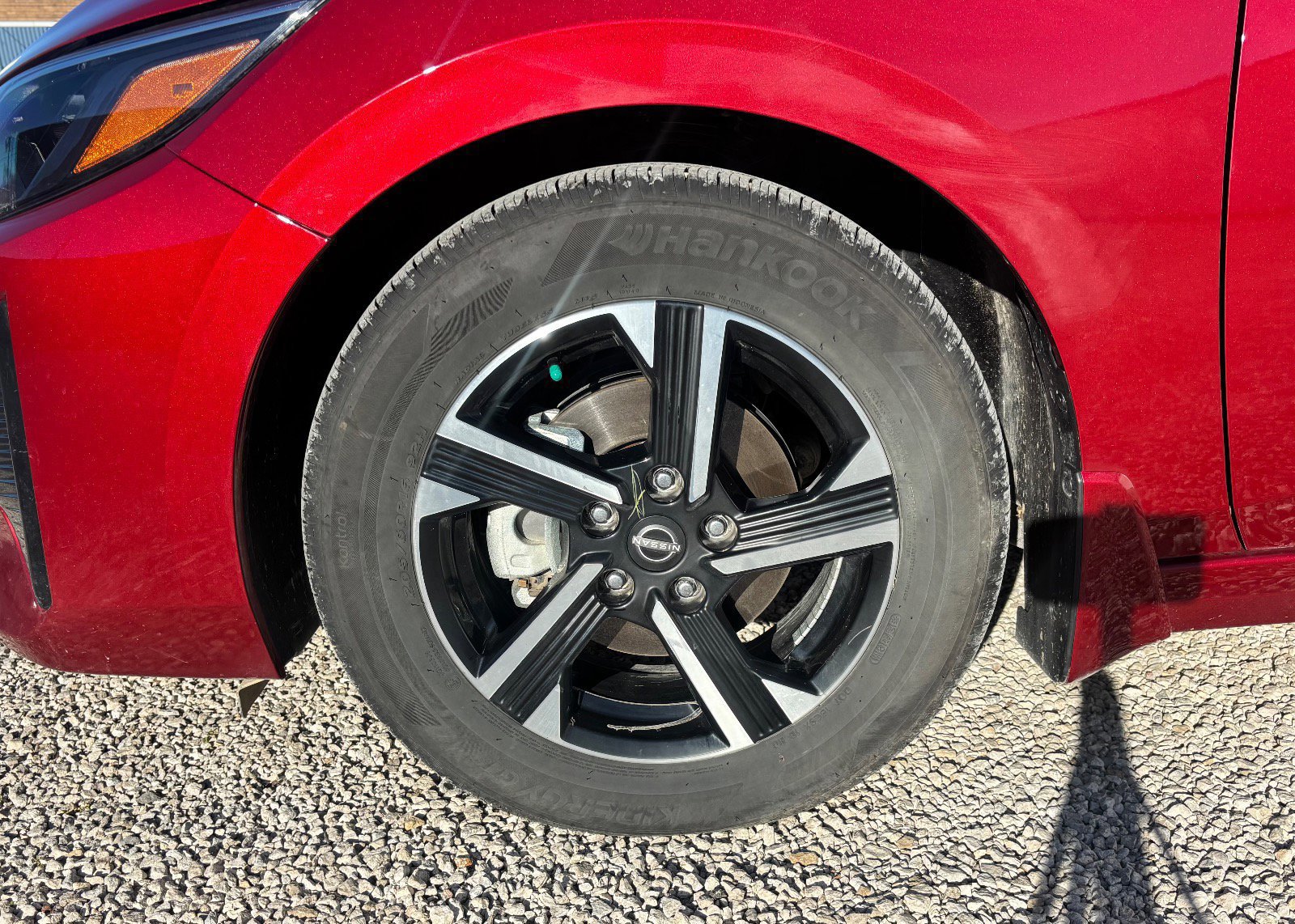 Used 2025 Nissan Sentra SV image 12