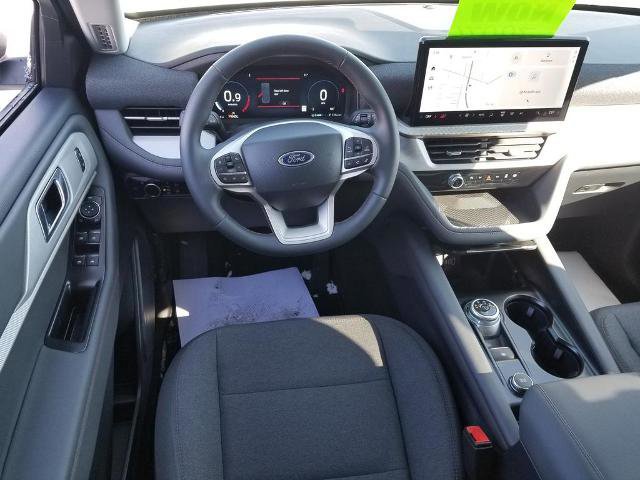 Certified 2025 Ford Explorer Active image 17
