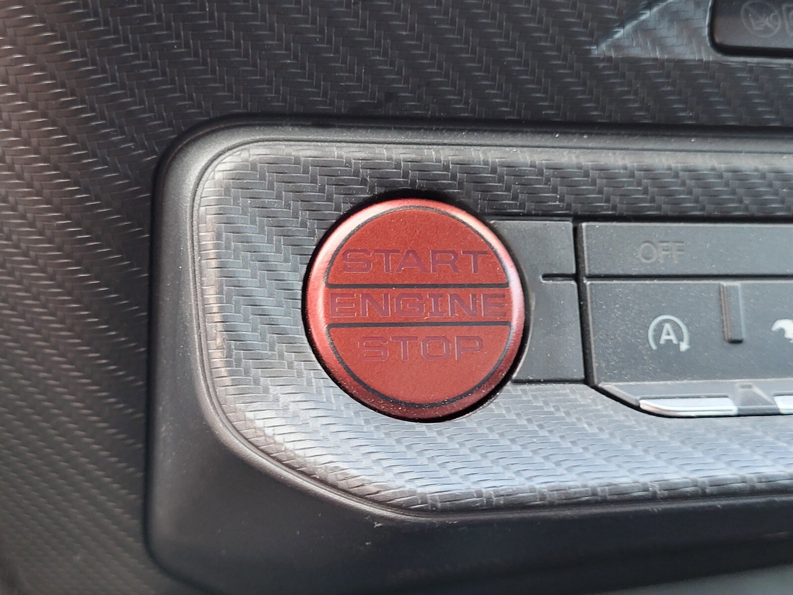 Certified 2025 Ford Mustang Coupe RWD image 23