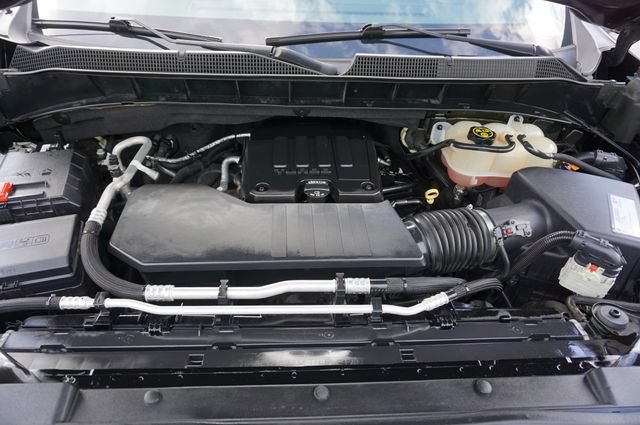 Used 2020 Chevrolet Silverado 1500 LT w/ LT Value Package RWD image 17