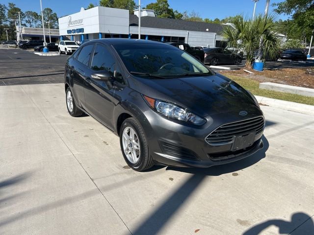 Certified 2019 Ford Fiesta SE w/ Cold Weather Package image 2