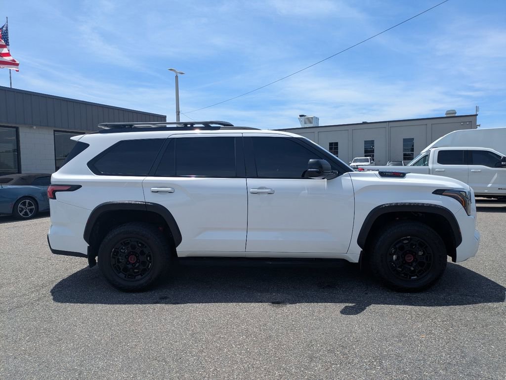 Used 2025 Toyota Sequoia TRD Pro AWD/4WD image 5