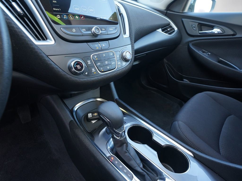 Used 2024 Chevrolet Malibu LT image 10