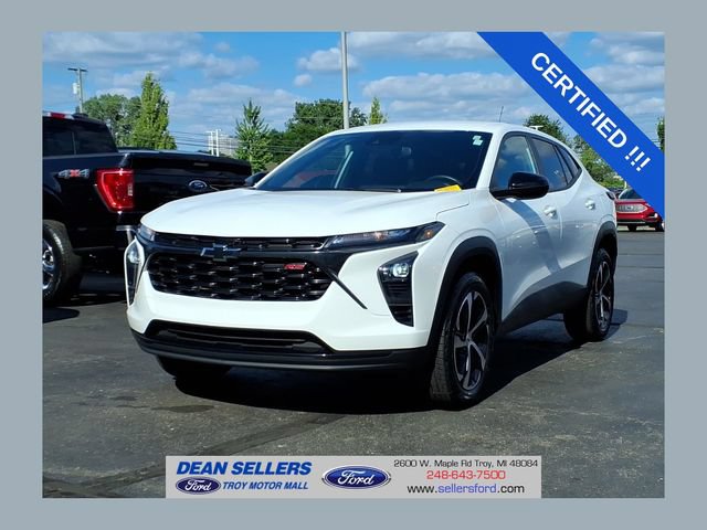 Used 2024 Chevrolet Trax RS