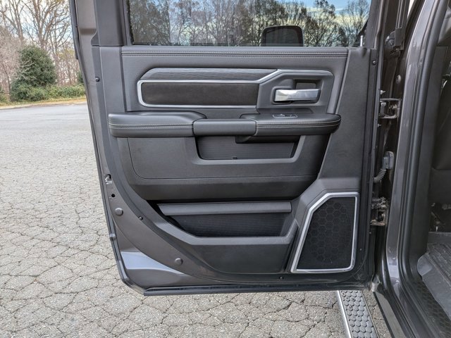 Used 2023 RAM 3500 Laramie image 26