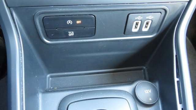 Certified 2020 Ford EcoSport S image 17