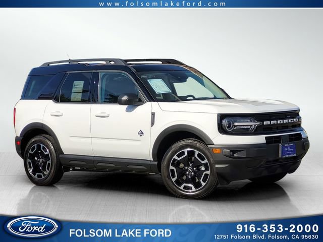Certified 2024 Ford Bronco Sport Outer Banks w/ Tech Package image 1