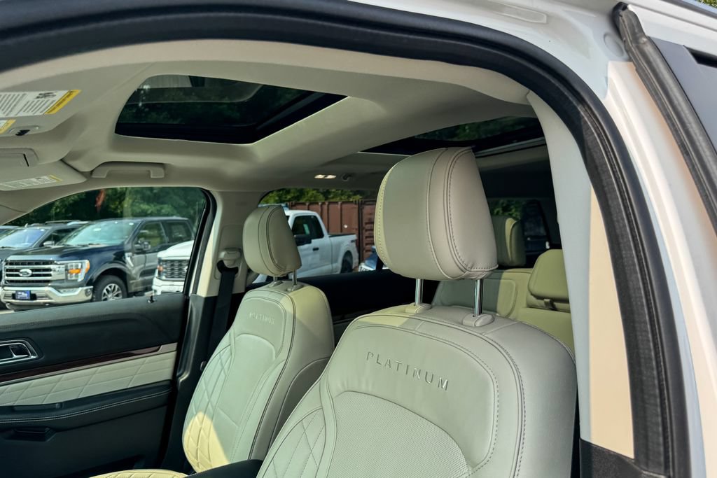 Certified 2018 Ford Explorer Platinum AWD/4WD image 26