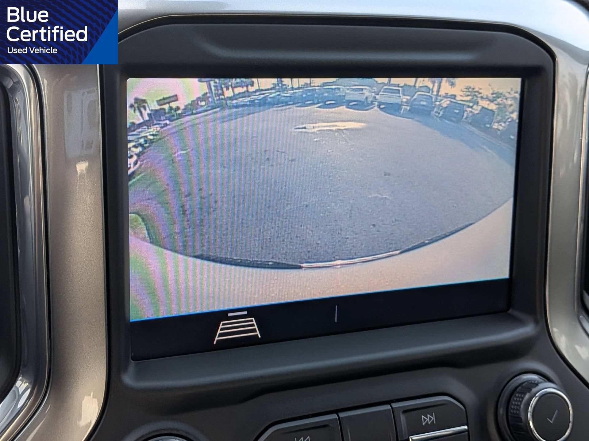 Used 2020 Chevrolet Silverado 1500 LT AWD/4WD image 24