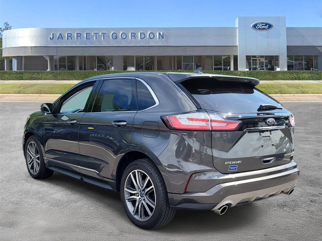 Certified 2019 Ford Edge Titanium w/ Equipment Group 301A FWD image 3