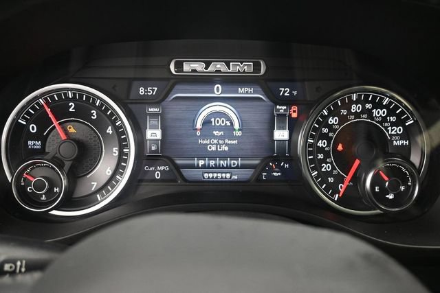 Used 2019 RAM 1500 Laramie AWD/4WD image 10