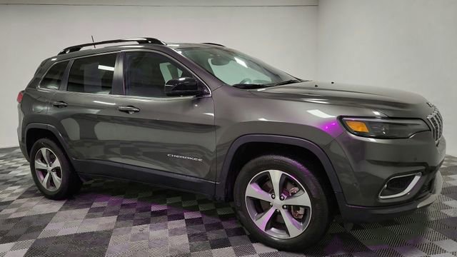 Used 2022 Jeep Cherokee Limited image 4