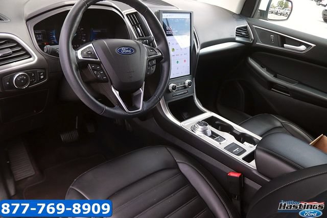 Certified 2024 Ford Edge SEL w/ Convenience Package AWD/4WD image 13