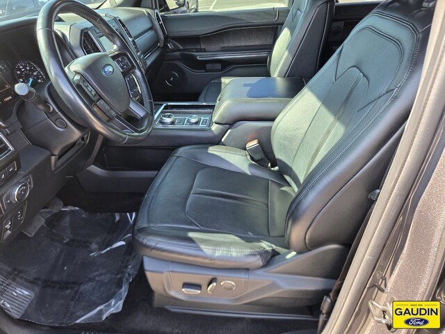 Certified 2019 Ford Expedition Limited w/ Equipment Group 302A AWD/4WD image 11