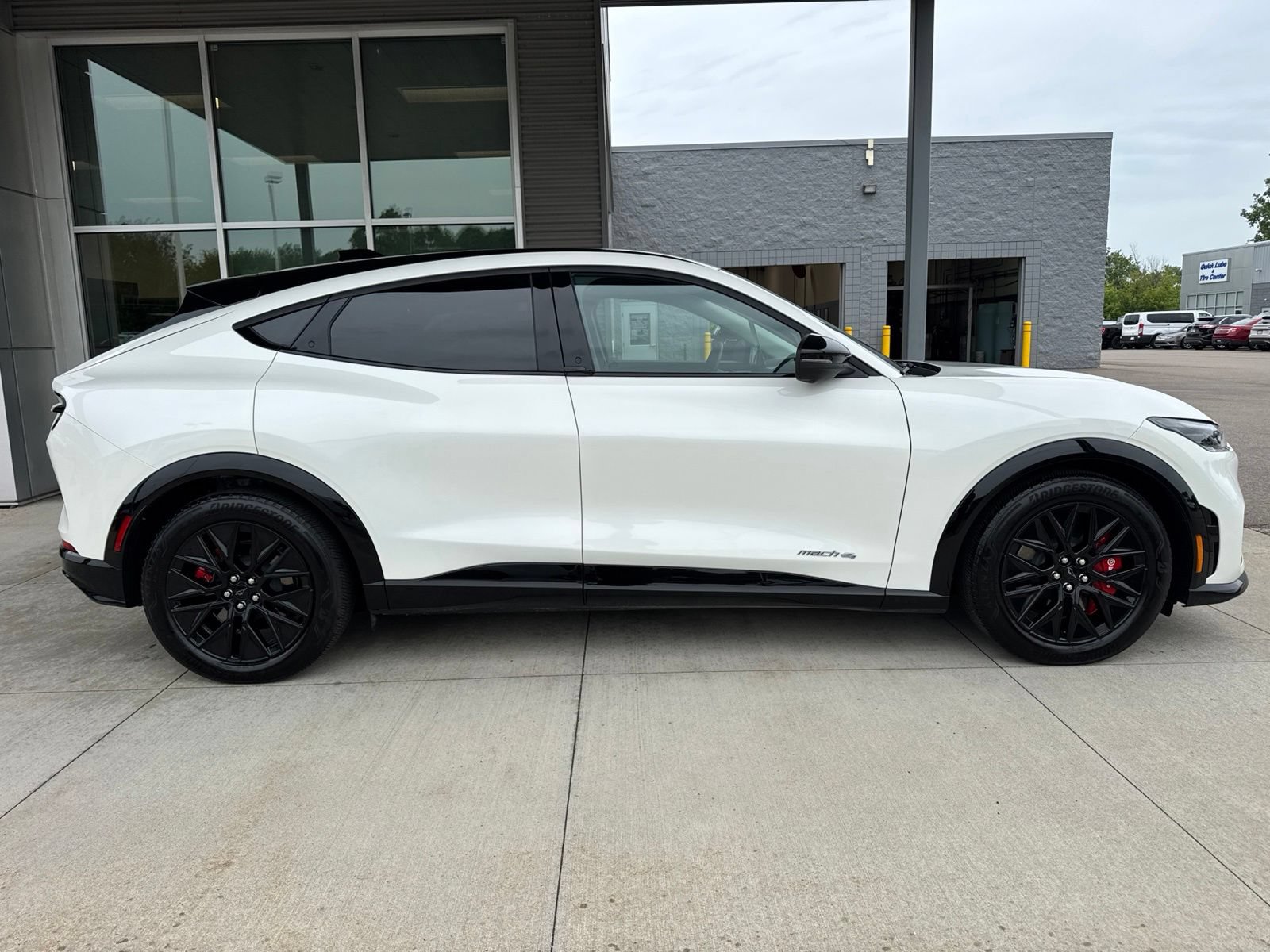Certified 2025 Ford Mustang Mach-E Premium w/ Sport Appearance Package AWD/4WD image 9