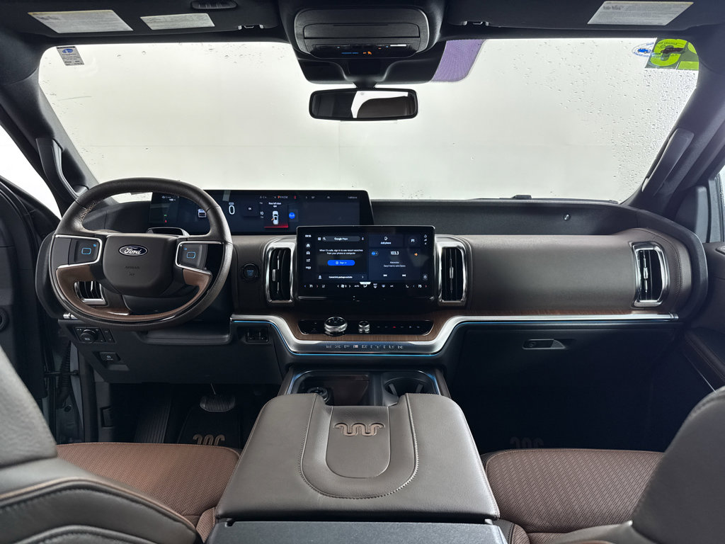 Certified 2025 Ford Expedition Max King Ranch AWD/4WD image 4