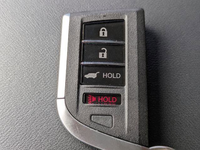 Used 2023 Acura MDX SH-AWD w/ Technology Package image 30