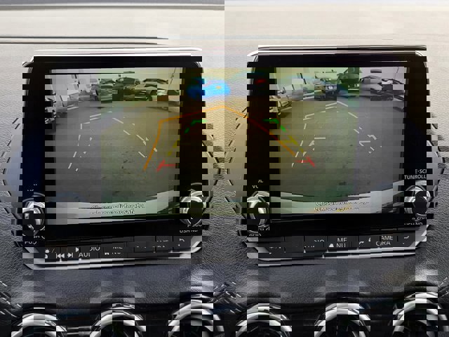 Used 2021 Nissan Sentra SV image 18