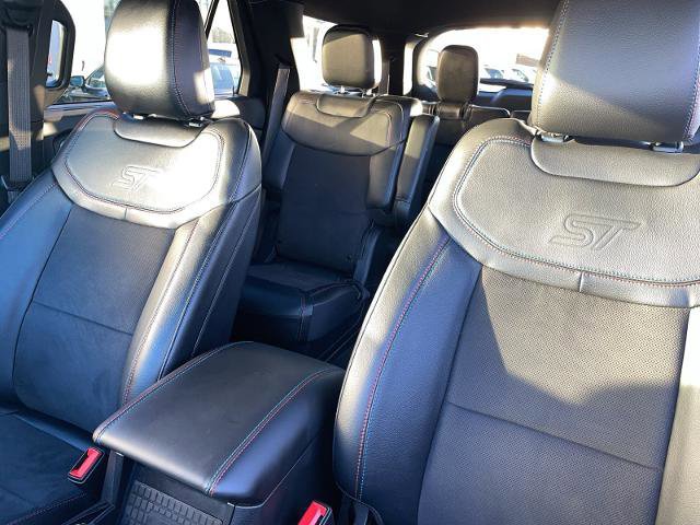 Certified 2024 Ford Explorer ST w/ Equipment Group 401A image 38