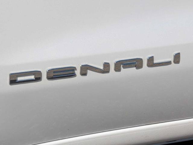 Used 2020 GMC Sierra 1500 Denali w/ Denali Ultimate Package AWD/4WD image 13