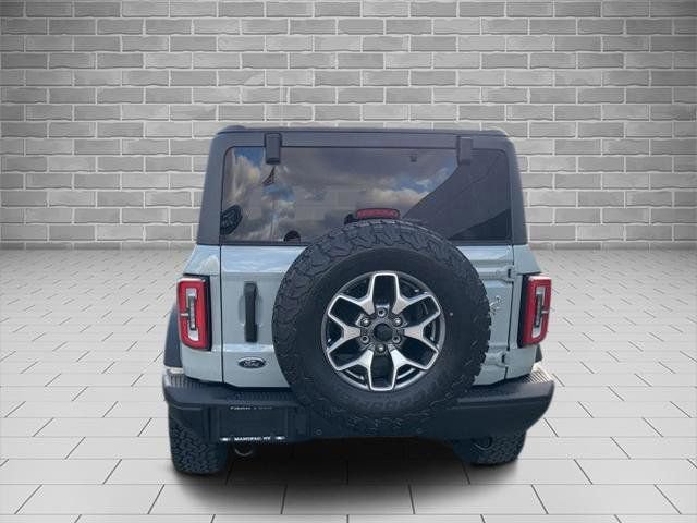 Certified 2022 Ford Bronco Badlands image 4