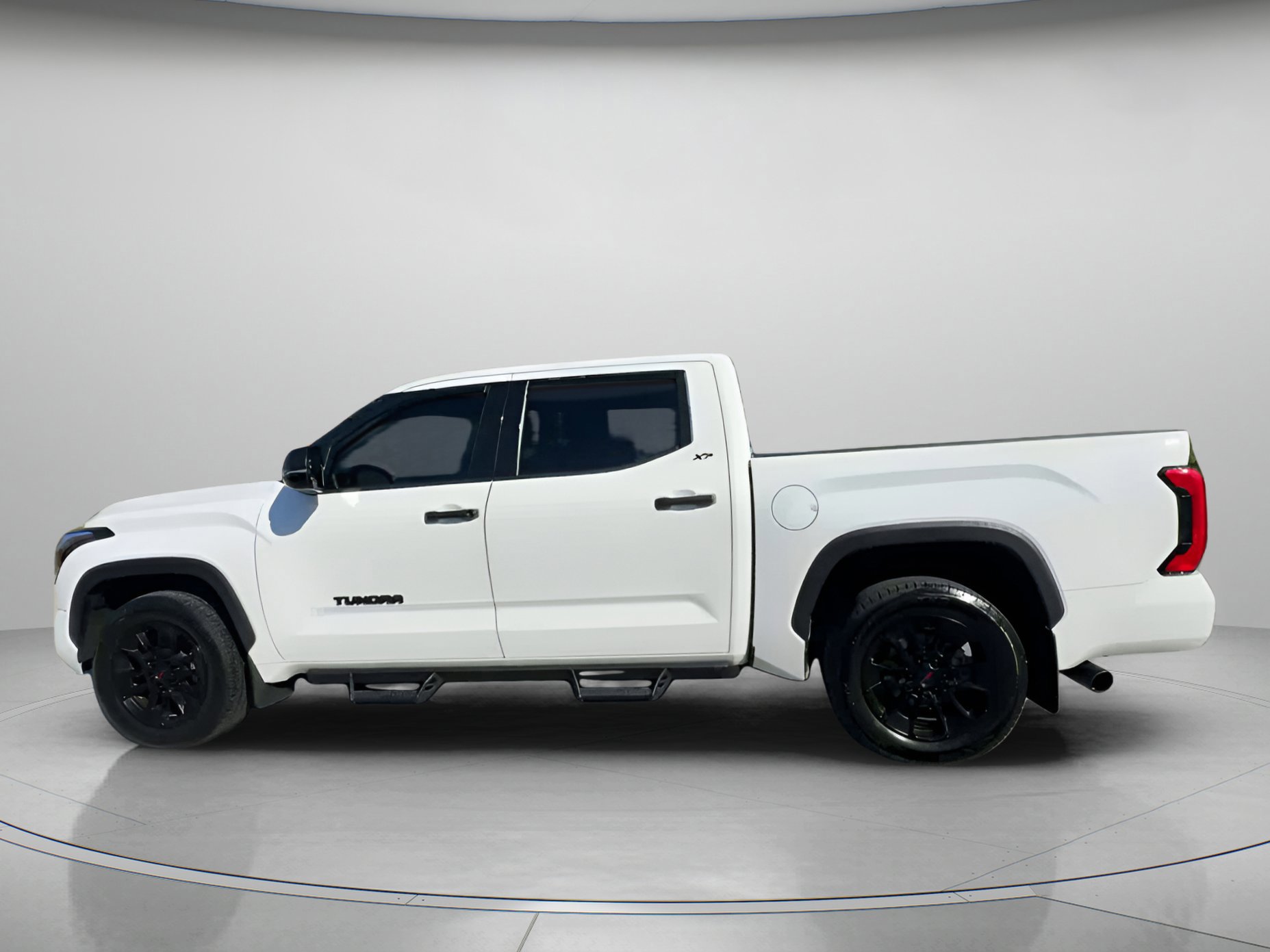 Used 2023 Toyota Tundra SR5 image 9