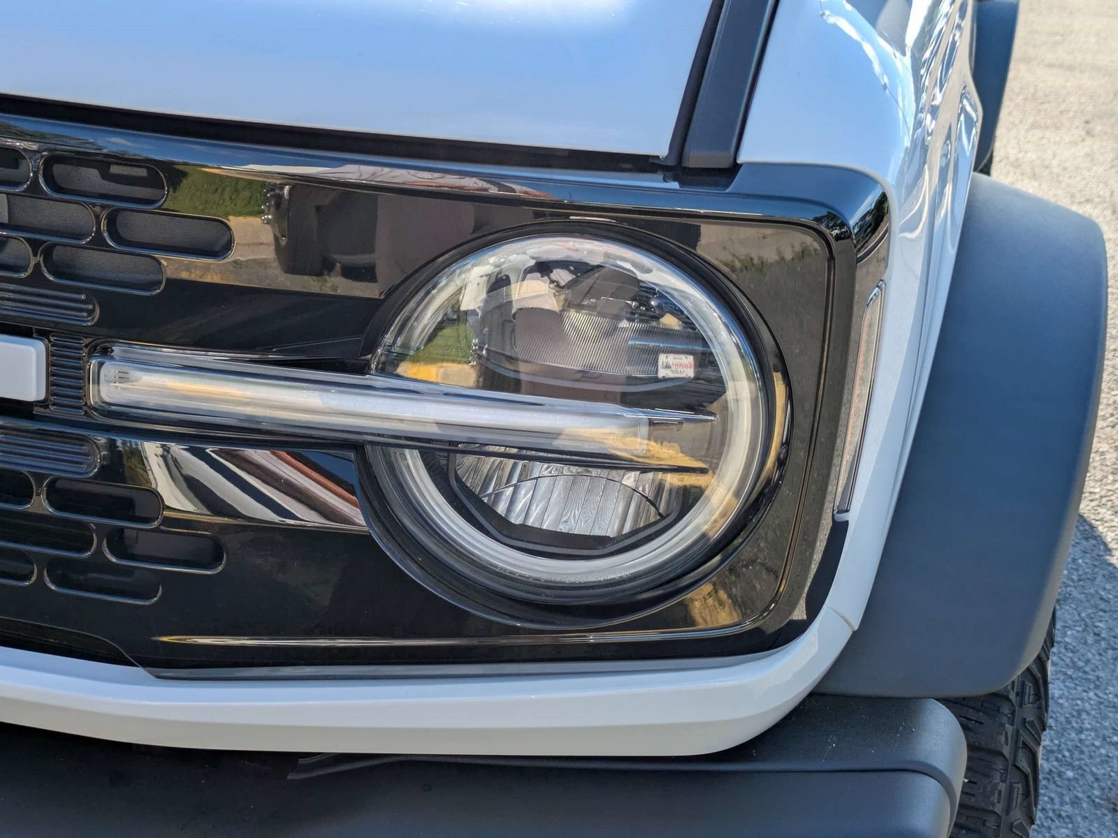 Certified 2023 Ford Bronco Wildtrak AWD/4WD image 10