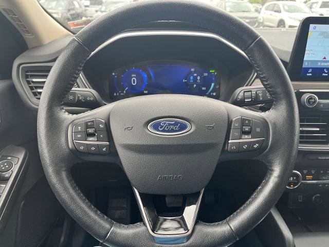 Certified 2020 Ford Escape Titanium w/ Titanium Premium Package 2.0 AWD/4WD image 21